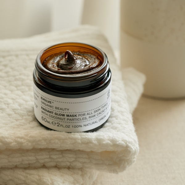 Evolve Radiant Glow 2-in-1 Mask Scrub 60 ml · Spar 25%