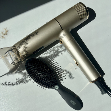 Rejseføntørre + Gloss Brush mini Rejseføntørre + Gloss Brush mini
