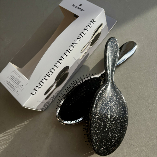 HH Simonsen Wonder & Gloss Brush Silver Gaveæske